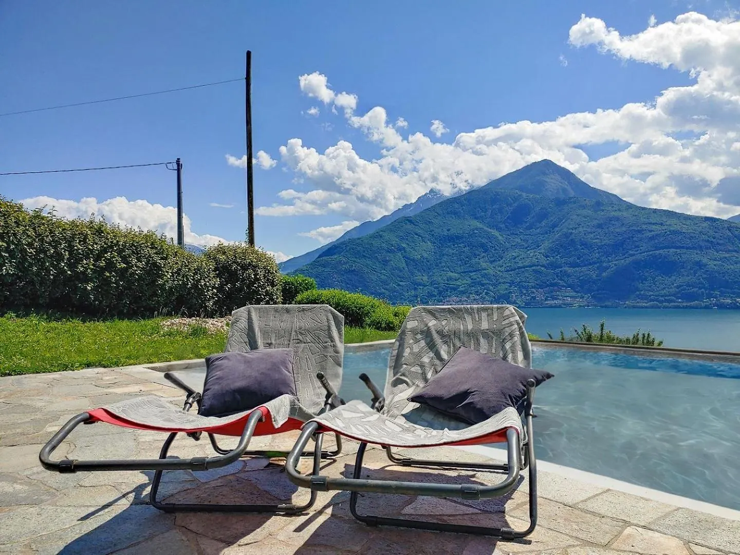 Sunrise'S Lodge Pianello Del Lario イタリア